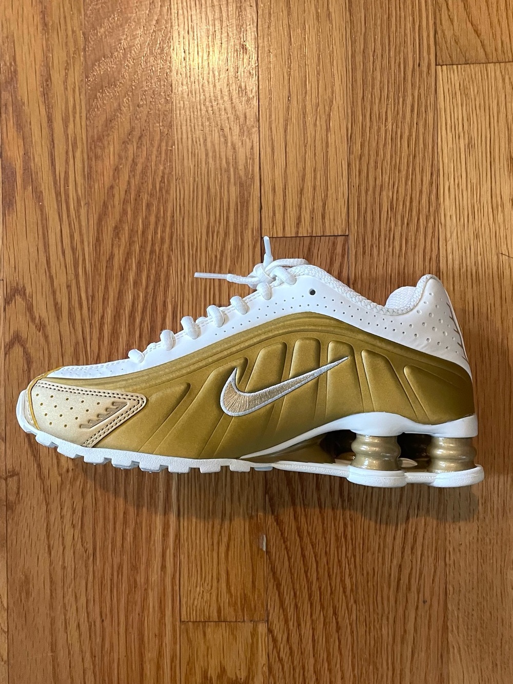 Kids Nike Shox - Picture 4 of 9